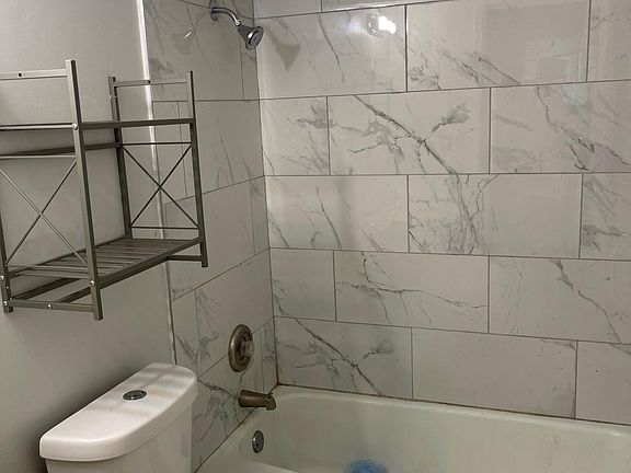 Two newly remodelled bathrooms. Tubs in both.