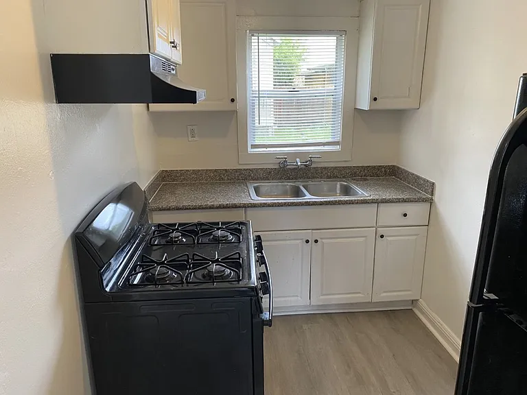 Charming 2 Bedroom, 1 Bathroom Unit in Vallejo! — Photo 6