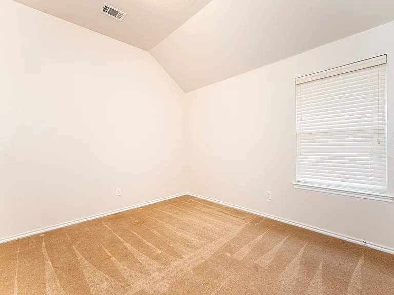1417 Lowes Farm Pkwy — Photo 13