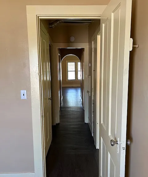 Crown Apartments — Photo 7