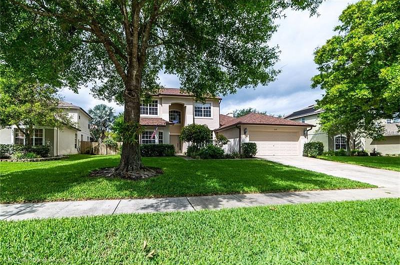 1st image of 2729 Willow Creek Dr