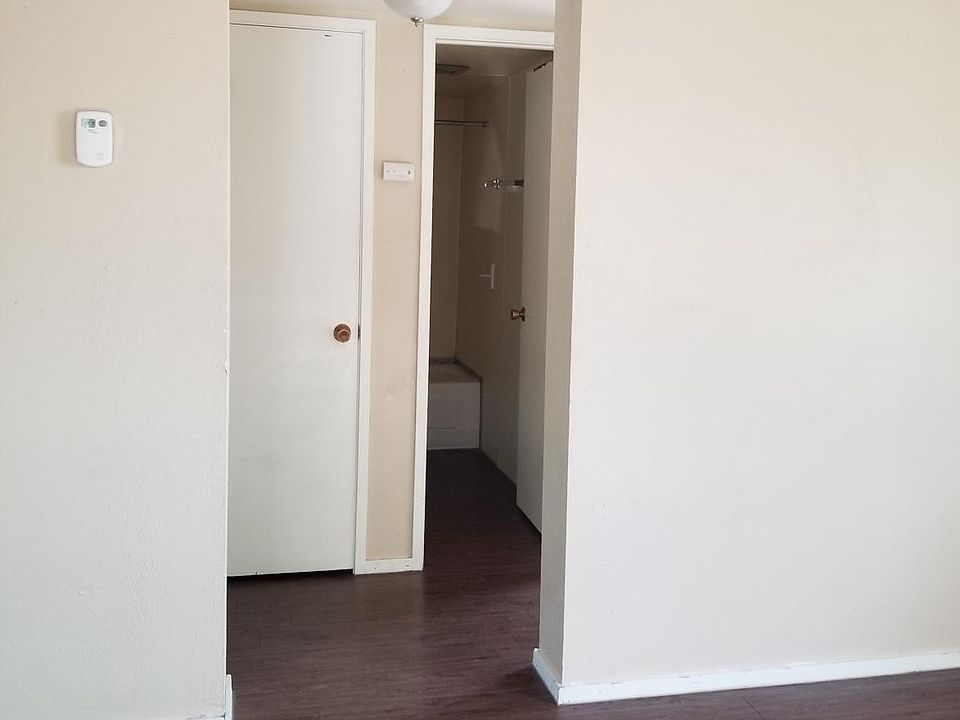 1st image of 1419 10th St APT B