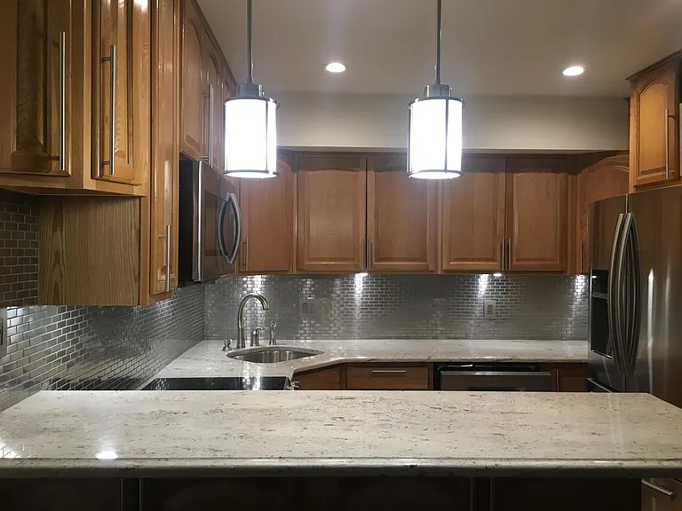 214 Arlington Ave — Photo 5