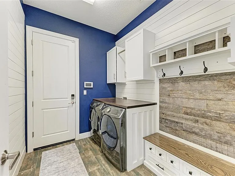 8969 Bernini Pl — Photo 27