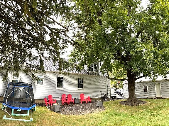 3rd image of 11938 W State Road 54