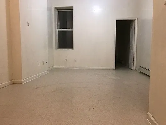 Rented by Fifth & Forever LLC | media 22