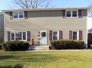 1336 S Sumner St, Wheaton, IL 60189