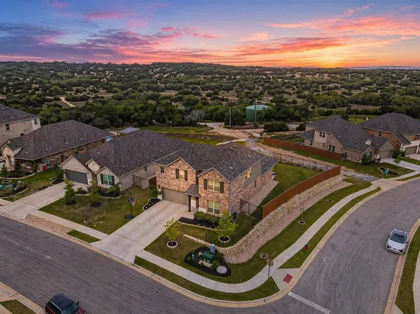 6700 Cliff Rose Dr, Spicewood, TX 78669