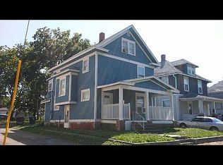 1315 SW 11th St, Topeka, KS 66604