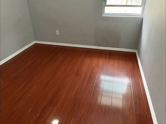 4th image of 7616 Flanders Dr #18