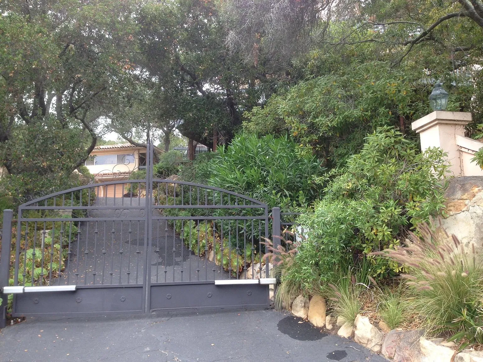 Studio, 500 sqft, $2,000 — Photo 2