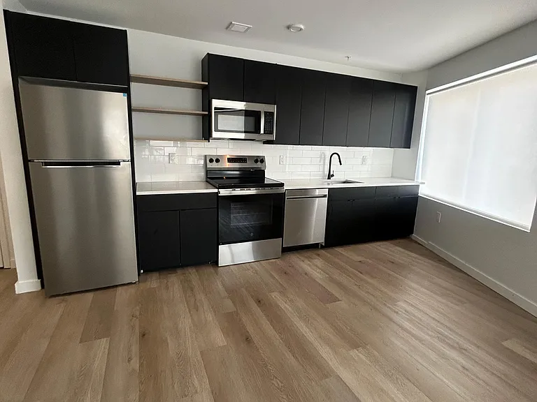 6 Madison St #VAR1 — Photo 16