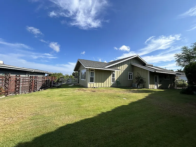 68-1842 Kehela Pl — Photo 1