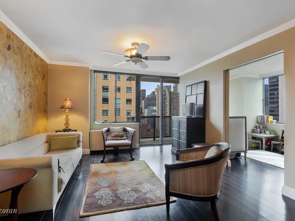 255 East 49th Street image 1 of 9