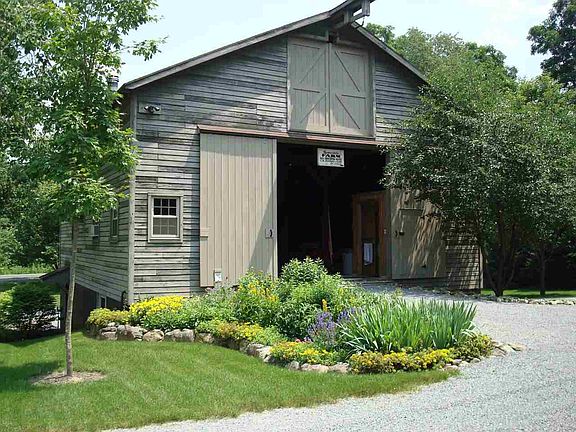5th image of 4243 Jockey St