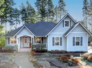 11 E Betty Jo Ct, Union, WA