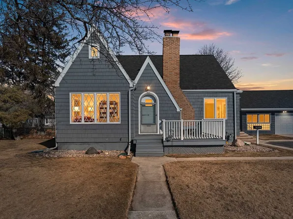 413 Jefferson St, Algoma, WI 54201