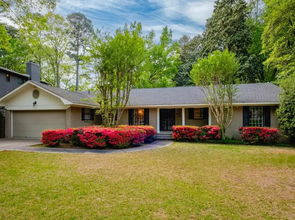 6 Berwyn Dr, Little Rock, AR 72227