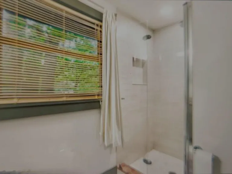 Full Bath