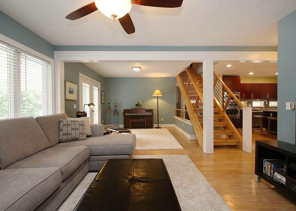1st image of 904 Bellclaire Ave SE