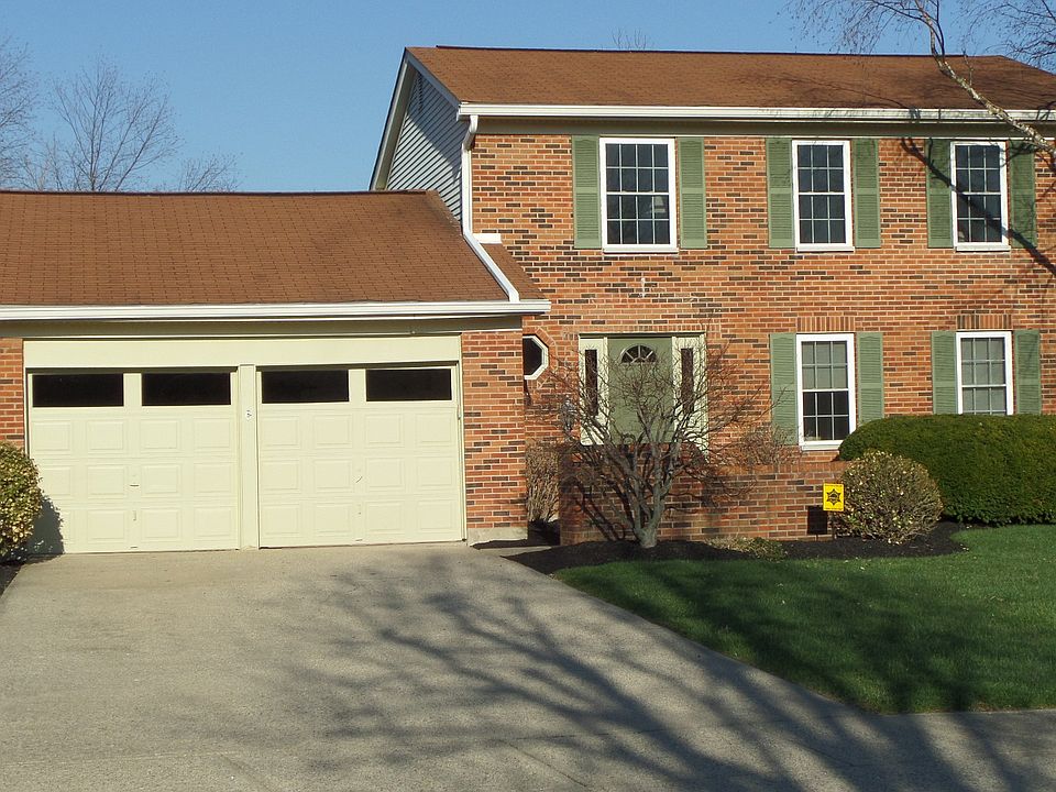 1st image of 2700 Pineview Dr
