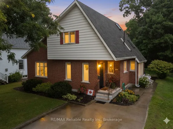 88 E William St, West Perth, ON N0K 1N0