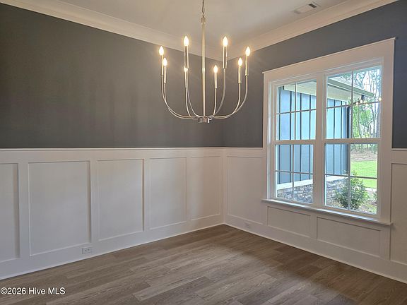 4th image of 1234 Bellingham Drive