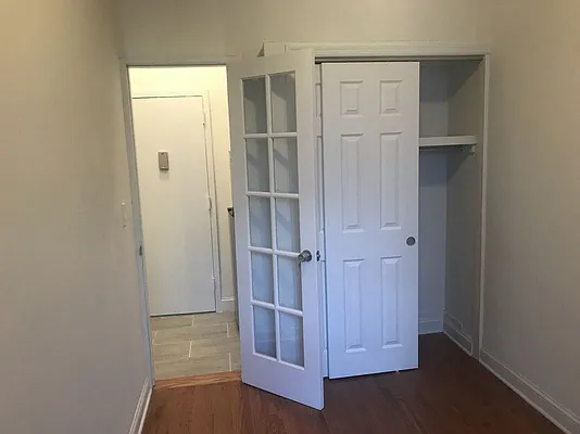 Rented by Salon Realty Corp | media 3