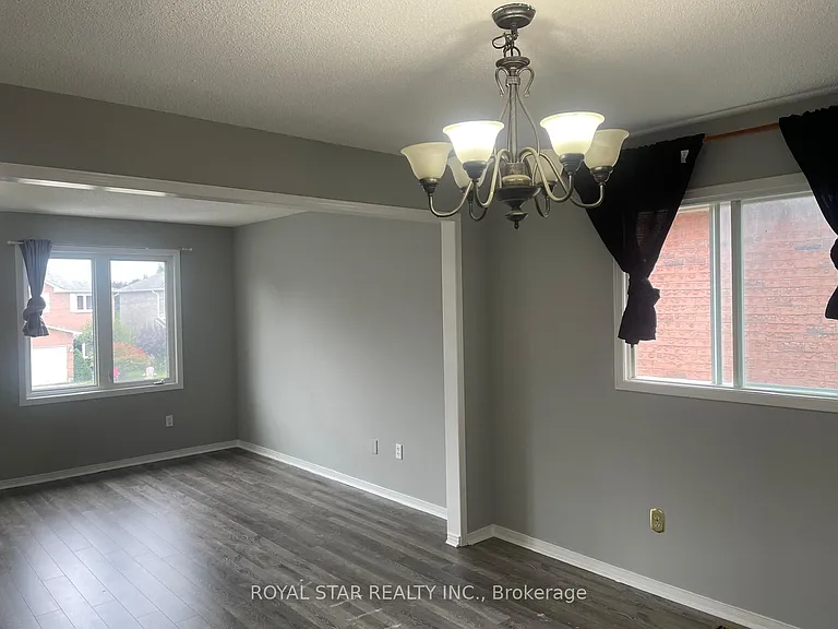 351 Lisa Marie Dr — Photo 3
