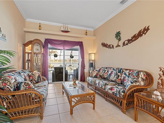4th image of 5648 Riverboat Cir SW