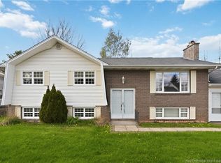 227 Chartersville Rd, Dieppe, NB E1A 1K3