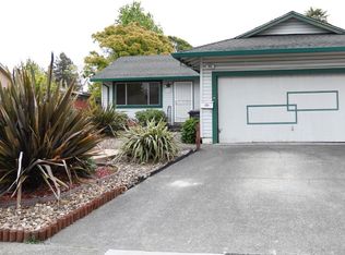 965 Eleanor Ave, Rohnert Park, CA 94928