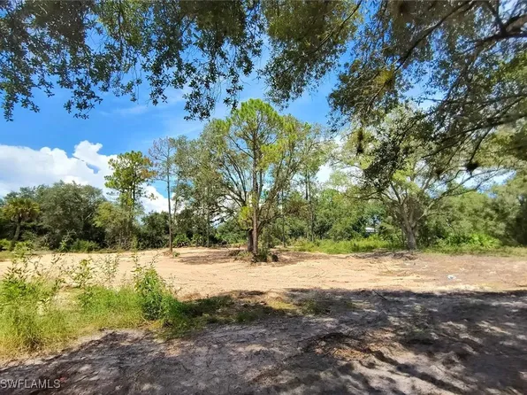 7582 22nd Pl, Labelle, FL 33935