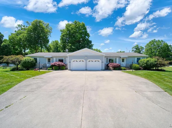 2978 Lee Marie Dr, Adrian, MI 49221