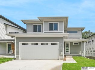 239 N Allen St, Bennington, NE 68007