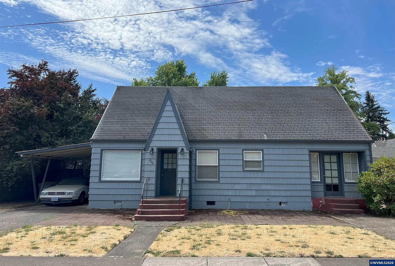 220 7th Ave SE photo 1