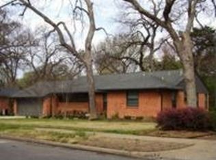 8909 Vinewood Dr, Dallas, TX 75228