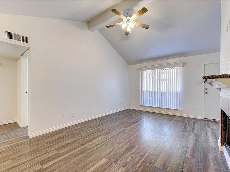 10202 Forum Park Dr #256 — Photo 5