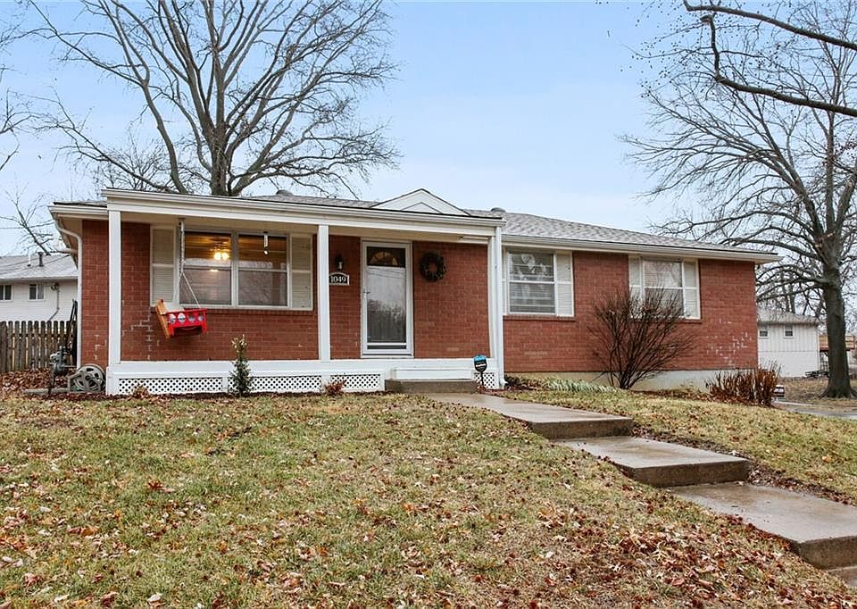 1st image of 1049 Lindenwood Ln