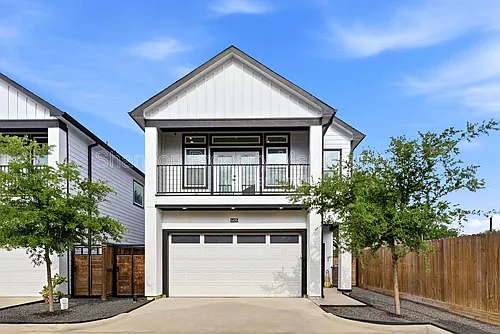 6476 T C Jester Blvd Photo 1