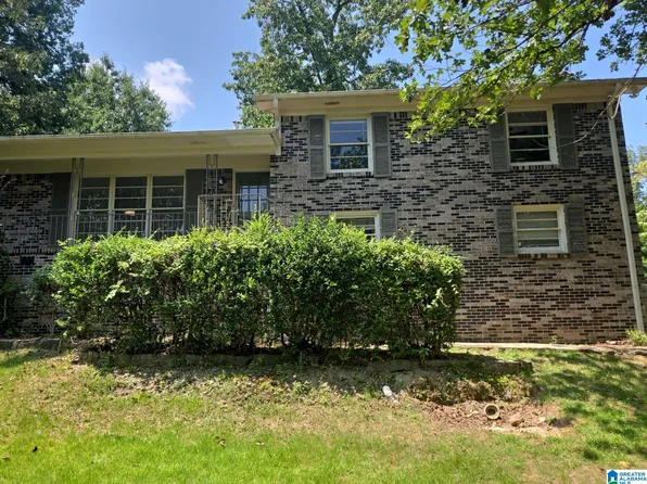 530 Sun Valley Rd, Center Point, AL 35215