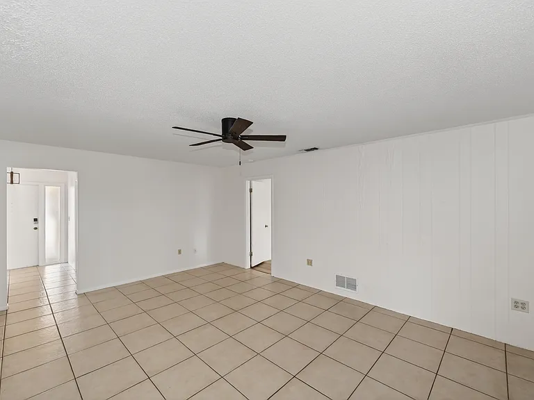 2508 Cardwell Way — Photo 18