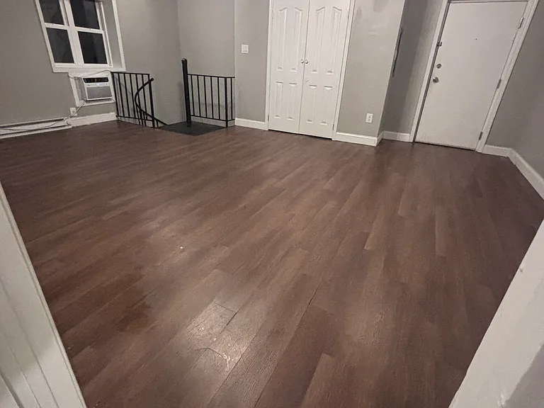 110 Railroad Ave #7 — Photo 4