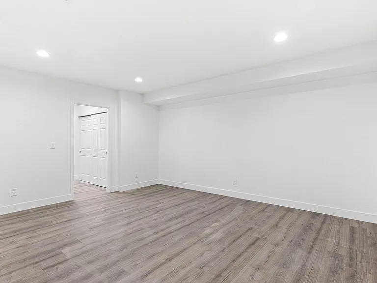 2815 W 52nd Ave — Photo 25