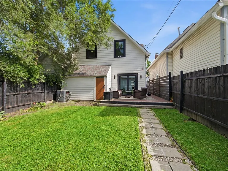 1605 English Ave — Photo 18