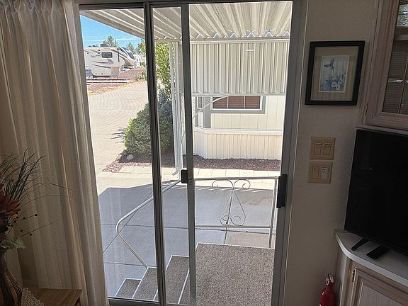 5th image of 270 N Clark Rd #279