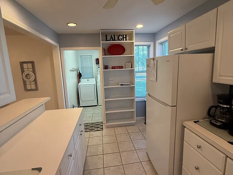 601 Norris St #A — Photo 20