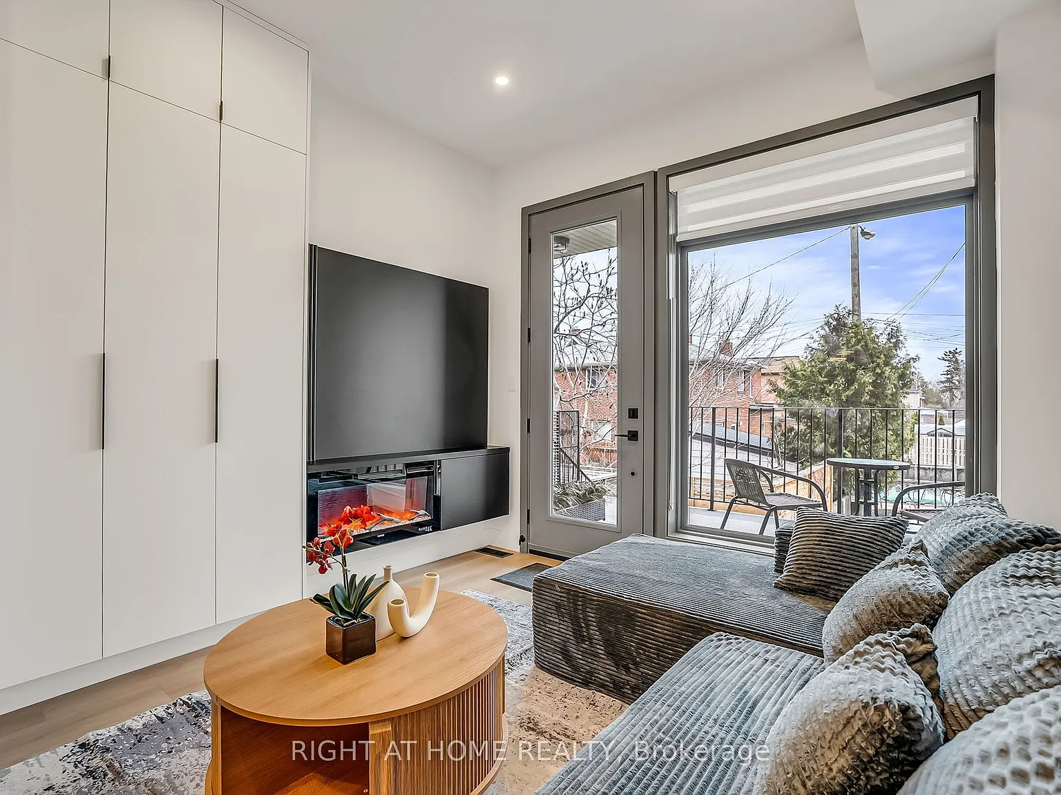 2 bed, $3,550 — Photo 3