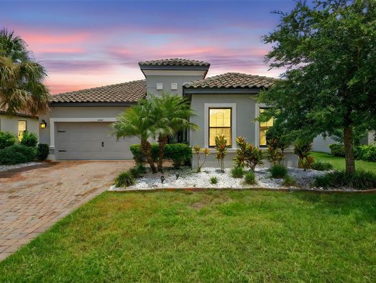 3962 Carrick Bend Dr, Kissimmee, FL 34746