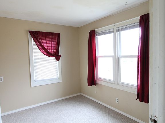 5th image of 2000 N Glenwood Ave